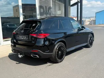 MERCEDES-BENZ GLC 300d 4M AMG-PANO DIGITAL-LGHT 20  …