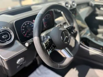 MERCEDES-BENZ GLC 300d 4M AMG-PANO DIGITAL-LGHT 20  …