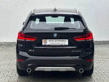 BMW X1 20d xDrive xLine KAMERA MEMORY LEDER KEY-LESS