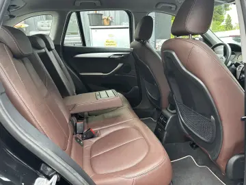 BMW X1 20d xDrive xLine KAMERA MEMORY LEDER KEY-LESS