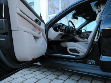 PORSCHE MY25 4C TURISMO