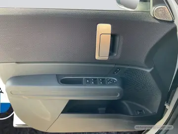 MINI John Cooper Works COUNTRYMAN ALL4 LED HUD HARMAN