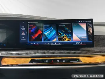 BMW 750e xDrive TV-Fond-Entert