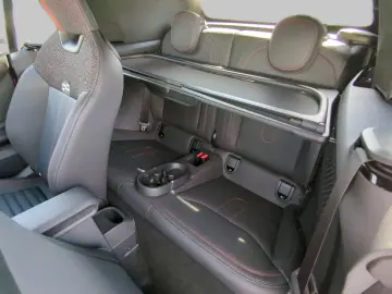 MINI John Cooper Works Trim