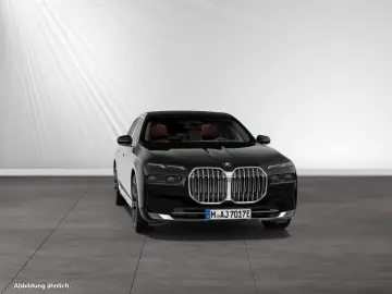 BMW 750e xDrive TV-Fond-Entertainment  B&W