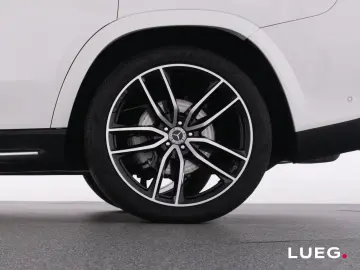MERCEDES-BENZ GLS 400 d 4M