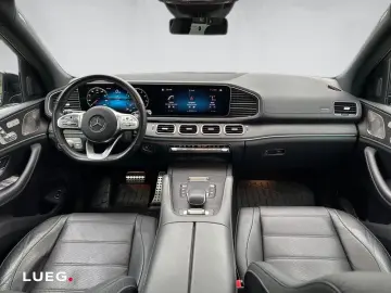MERCEDES-BENZ GLS 580 4Matic