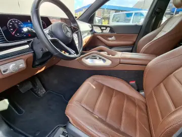 MERCEDES-BENZ GLS 350 d 4Matic