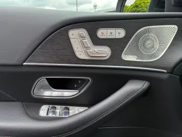 MERCEDES-BENZ GLS 450 d 4MATIC