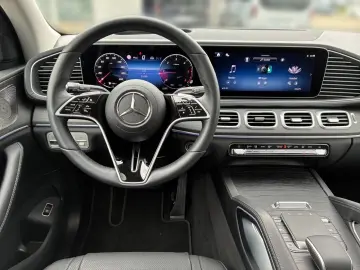 MERCEDES-BENZ GLS 450 d 4MATIC