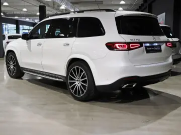 MERCEDES-BENZ GLS 450 4M AMG