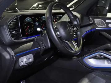 MERCEDES-BENZ GLS 450 4M AMG