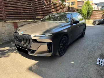 BMW 750e xDrive M Sport Pro FondEnt B&W Garantie