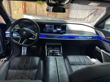 BMW 750e xDrive M Sport Pro FondEnt B&W Garantie