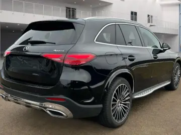 MERCEDES-BENZ GLC 300 d 4Matic