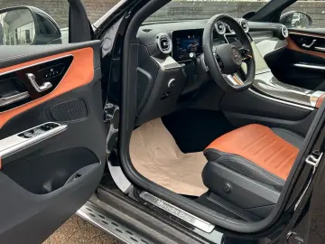 MERCEDES-BENZ GLC 300 d 4Matic