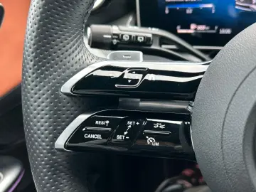 MERCEDES-BENZ GLC 300 d 4Matic