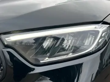 MERCEDES-BENZ GLC 300 d 4Matic