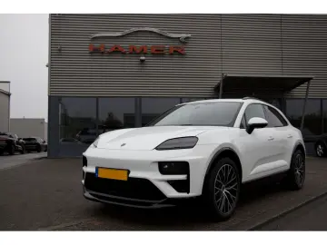 PORSCHE Macan Turbo