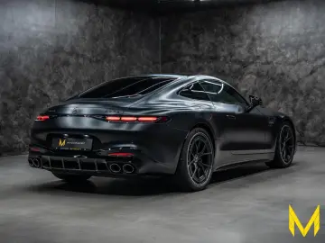 MERCEDES-BENZ AMG GT 43 NIGHT