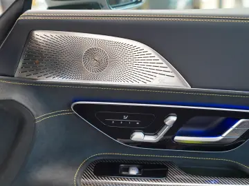 MERCEDES-BENZ AMG GT 43 Night