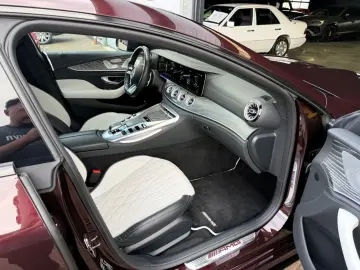 MERCEDES-BENZ AMG GT 63 S E PERFORMANCE