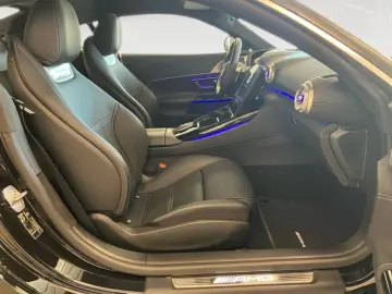MERCEDES-BENZ AMG GT 63 4M