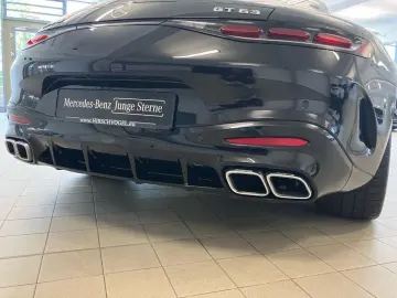 MERCEDES-BENZ AMG GT 63 4M