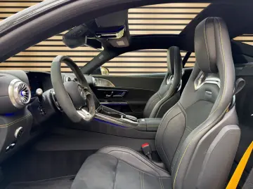 MERCEDES-BENZ AMG GT 63 4Matic