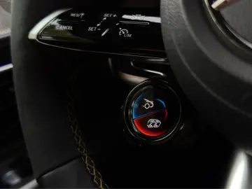 MERCEDES-BENZ AMG GT 63 4Matic
