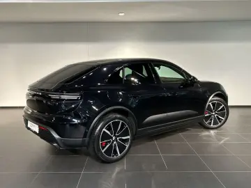 PORSCHE Macan 4S Clubleder Head-Up 21-LED-Matrix