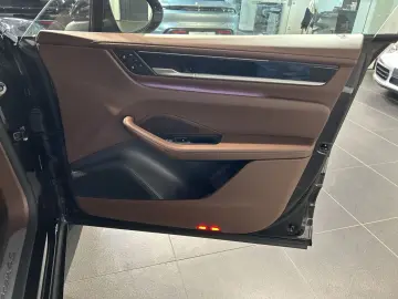 PORSCHE Macan 4S Clubleder Head-Up 21-LED-Matrix