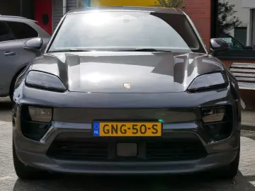 PORSCHE Macan 4 100 kWh