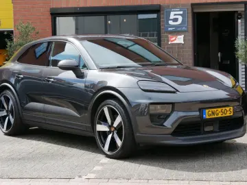 PORSCHE Macan 4 100 kWh