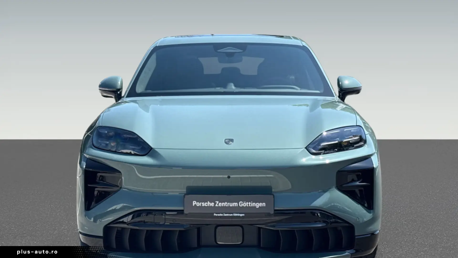 Porsche Cayenne Turbo Electric Active-Ride