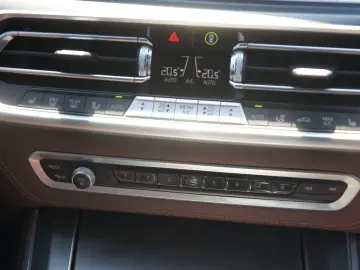 BMW X5 30 xLine  LASER SKYLOUNGE Harman Kardon INDIVIDUAL