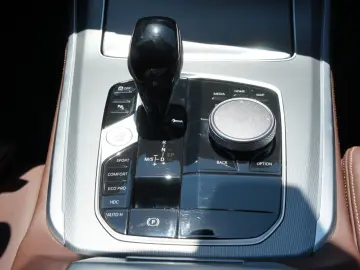 BMW X5 30 xLine  LASER SKYLOUNGE Harman Kardon INDIVIDUAL
