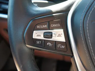 BMW X5 30 xLine  LASER SKYLOUNGE Harman Kardon INDIVIDUAL