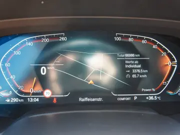 BMW X5 30 xLine  LASER SKYLOUNGE Harman Kardon INDIVIDUAL
