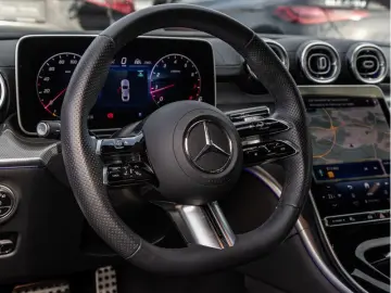 MERCEDES-BENZ CLE 300 4M Coupé AMG-Sport DIGITAL Pan…