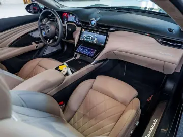MASERATI Granturismo Cabrio Folgore AWD 92 5kWh