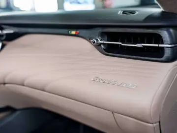 MASERATI Granturismo Cabrio Folgore AWD 92 5kWh