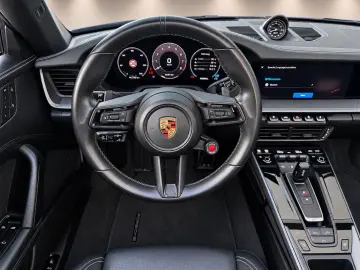 PORSCHE 992 Carrera Cabrio Chrono 18-Wege Bose 360  SAGA