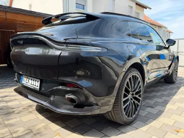 ASTON MARTIN ASTON MARTIN DBX 4.0 V8
