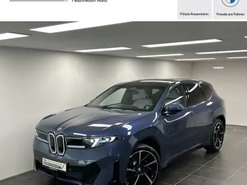 BMW iX3 50 xDrive Sofort verfügbar! M Sportpaket Pan