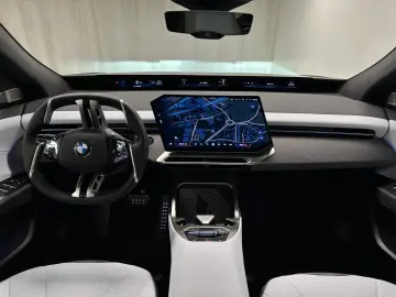 BMW iX3 50 xDrive M Sport Panoramic
