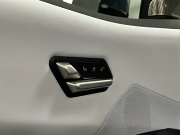 BMW iX3 50 xDrive M Sport Panoramic
