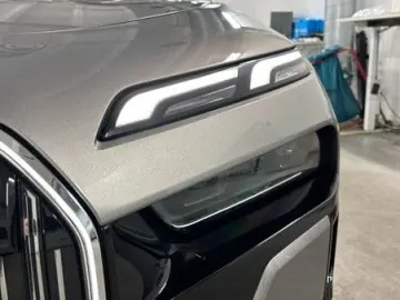 BMW i7 eDrive 50 M Sport TV Masaj