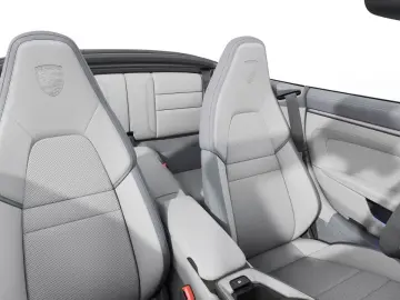 PORSCHE 911-992 CARRERA CABRIO SPORTABGAS CHRONO BOSE®