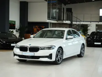 BMW 540d Lim. xDrive LIVE-COCKPIT LEDER NAVI LED 1HD